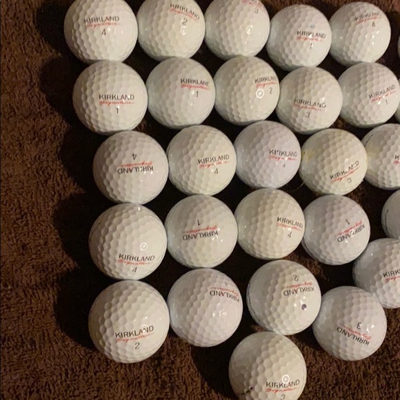 Golf balls - Picture 2 of 7